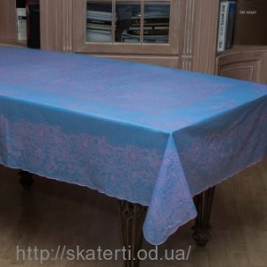 Скатерть голубая 150х230 см(107/9)